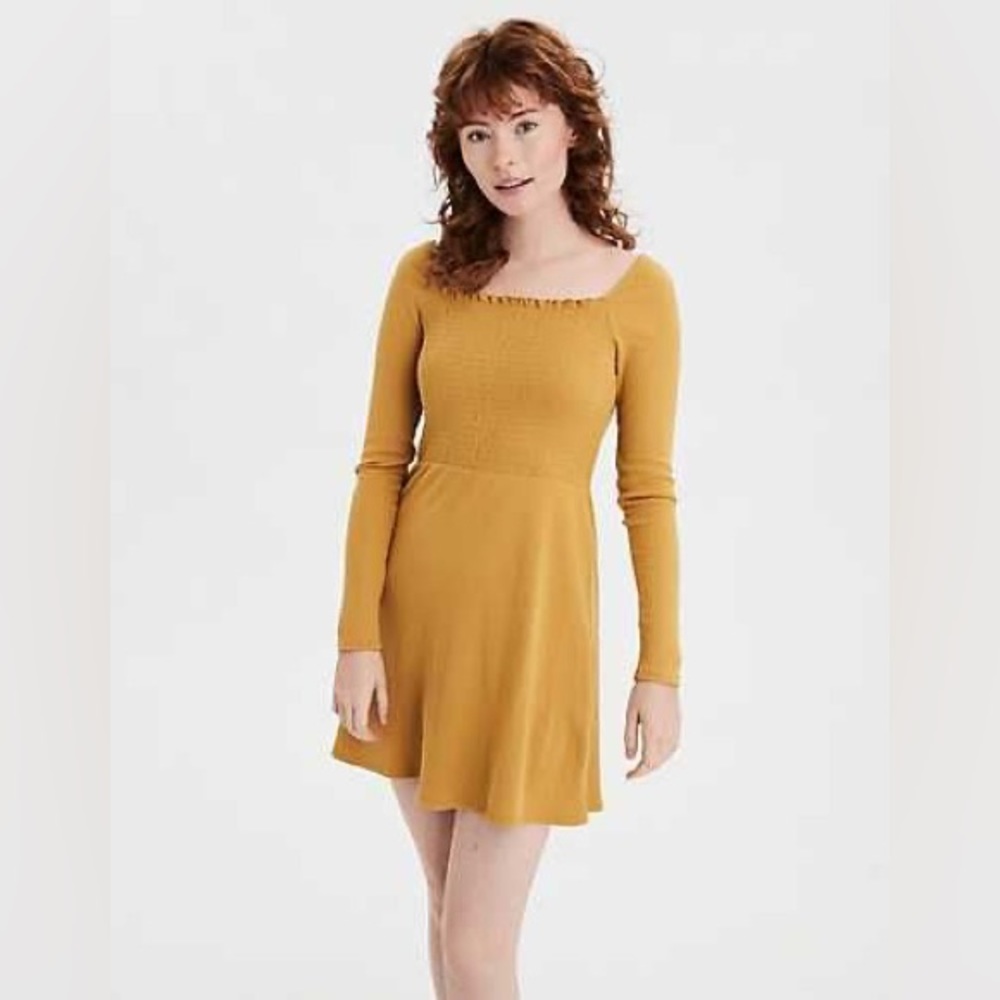 American Eagle Women’s Smocked Long Sleeve Dress Size S Petite Mustard Yellow